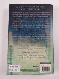 Straight Into Darkness