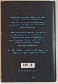 Hämärätunnin tarinoita. (Romaani)