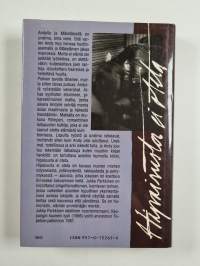 Hipaisusta ei oteta (signeerattu, tekijän omiste)