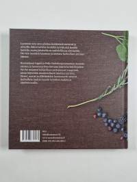 Satoa luonnosta : herkullisimmat reseptit