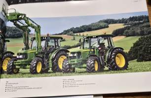 John Deere 5-serien 70 till 100 hk (51 till 74 kW) traktor försäljningsbroschyr -myyntiesite