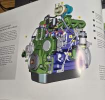 John Deere 5-serien 70 till 100 hk (51 till 74 kW) traktor försäljningsbroschyr -myyntiesite