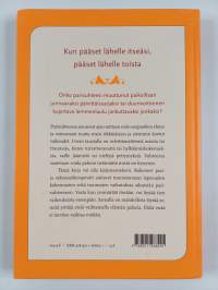 Pari suhteessa : tunne itsesi, uskalla rakastaa