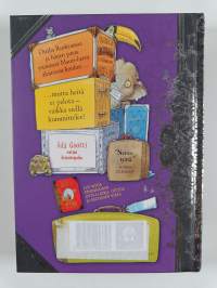 Ottilia menee kouluun