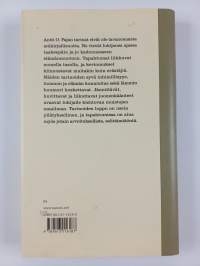 Mustan karhun peijaiset ja muita erätarinoita