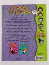 Minä olen... Angela Anakonda