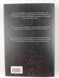 Mustalammas : kinttupolulta bulevardille : metsämies ja työmarkkinamies muistelee (signeerattu, tekijän omiste)
