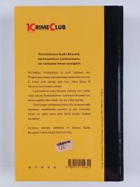 Kuolema väärissä vaatteissa