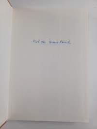 Yhteisrintamassa eteenpäin : Postiliiton Tampereen osasto r.y. 1906-1986 (signeerattu)