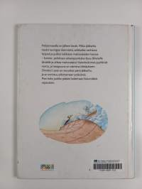 Pikku jääkarhu pelastaa valaat