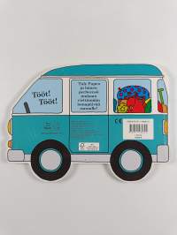 Puppe menee rannalle