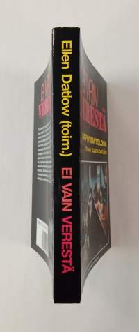 Ei vain verestä vampyyriantologia