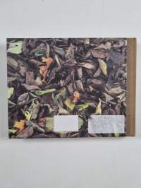 Talande träd : träd i Kemitonejden = Puhuvat puut : Kemiönseudun puita