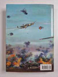 Sotilaslentäjänä 1935-1945