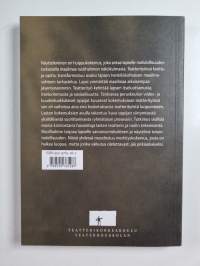 &quot;Mä en ois kyllä ikinä uskonu ittestäni sellasta&quot; - peruskoulun viides- ja kuudesluokkalaisten kokemuksia teatterityöstä