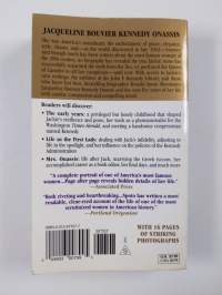 Jacqueline Bouvier Kennedy Onassis - A Life