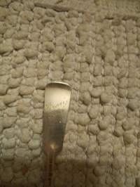 Suojeluskunta lusikka 1. Palkinto pienoiskiväri ammunnasta v. 1932, 813 H , pituus 16,5 cm