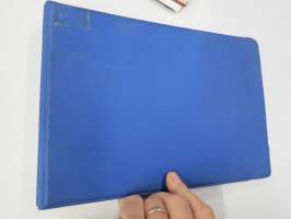 Arabia Wärtsilä -tuoteluettelo mm. emaliset kahvipannut, astiat, käyttö- ja taidelasiesineet suunnittelija, -malli- ja mittatietoineen, 1970-luvun alku