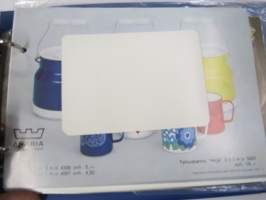 Arabia Wärtsilä -tuoteluettelo mm. emaliset kahvipannut, astiat, käyttö- ja taidelasiesineet suunnittelija, -malli- ja mittatietoineen, 1970-luvun alku