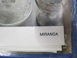 Arabia Wärtsilä -tuoteluettelo mm. emaliset kahvipannut, astiat, käyttö- ja taidelasiesineet suunnittelija, -malli- ja mittatietoineen, 1970-luvun alku