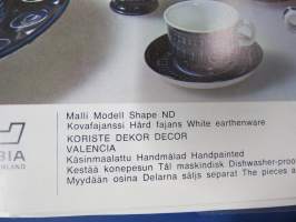 Arabia Wärtsilä -tuoteluettelo mm. emaliset kahvipannut, astiat, käyttö- ja taidelasiesineet suunnittelija, -malli- ja mittatietoineen, 1970-luvun alku