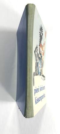 Pieni sininen kissanpentu