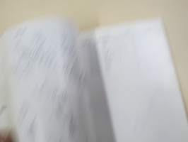 Suzuki GSX750ES (GR72A), GSX750ESD / GSX750ESE / GSX750EFE / GSX750EE parts catalogue -varaosaluettelo