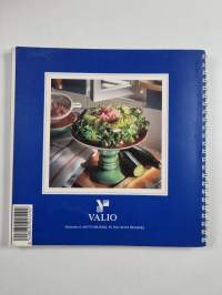 Rohkeasti keittiöön! : suomalainen keittiö tänään