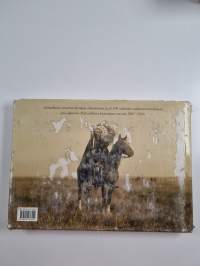 Pohjois-Amerikan intiaanit : Edward S. Curtisin ainutlaatuinen kuvakokoelma