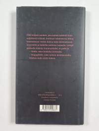 Kolme maailmanloppua : kuvitelmia