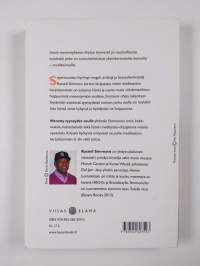 Menesty tyyneyden avulla : opas yksinkertaiseen meditaatioon