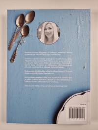 Herkkuhetkiä : jälkiruokia sesongin antimista