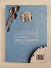 Herkkuhetkiä : jälkiruokia sesongin antimista