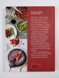 Viikonloppu Tinan keittiössä