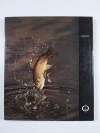 S kamerou a s udicou