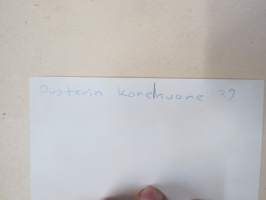 Dusterin konehuone 1982 - amerikkalaisten autojen harrastuksen alkuaikoja Suomessa -valokuva