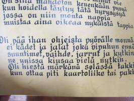 Fru / Rouva Karin von Knorring - elämänuran valokuvia, kiitollisen autokouluoppilaan (Katri Maury) teettämä kansio