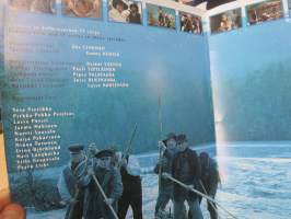 Lapin kullan kimallus -elokuvan pressikansio, ei sisältöä mukana