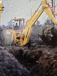 Vammas Major kaivurin varaosa-, käyttö- ja huoltoohjeet.