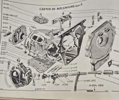 Citroen voiture 4 CV varaosa luettelo. 1959