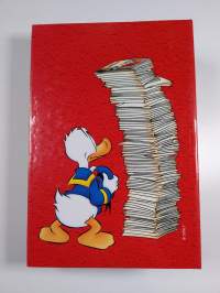 Aku Ankka puolivuosikerta 2001 (27-52, puuttuu 44-47)