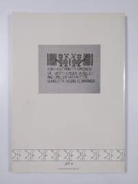 Viipurin toinen tyttökoulu 1936-1939, Kouvolan tyttölyseo 1940-1973, Torkkelin yhteislyseo 1973-1975, Torkkelin lukio 1975-1980, Kouvolan lyseon lukio 1980-1990