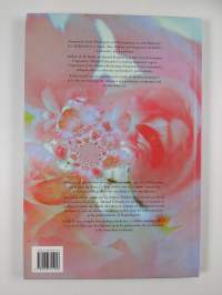 Fragrances of the World 2000 = Parfums du Monde 2000