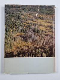 Karjala kuva-albumi = Karelskiy fotoal'bom