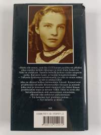 Talvisodan aika : lapsuusmuistelma