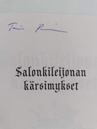 Salonkileijonan kärsimykset (signeerattu)