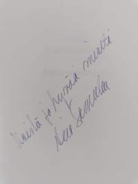 Soturi ja sunnuntailapsi ; Auringonpimennys (yhteissidos) (signeerattu)