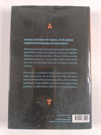 Parantaja (signeerattu)