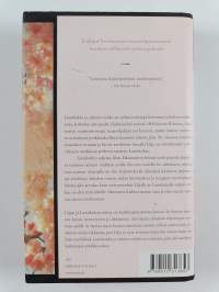 Lumikukka ja salainen viuhka