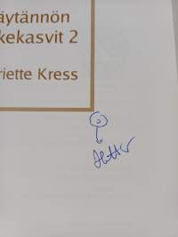Käytännön lääkekasvit 2 (signeerattu)